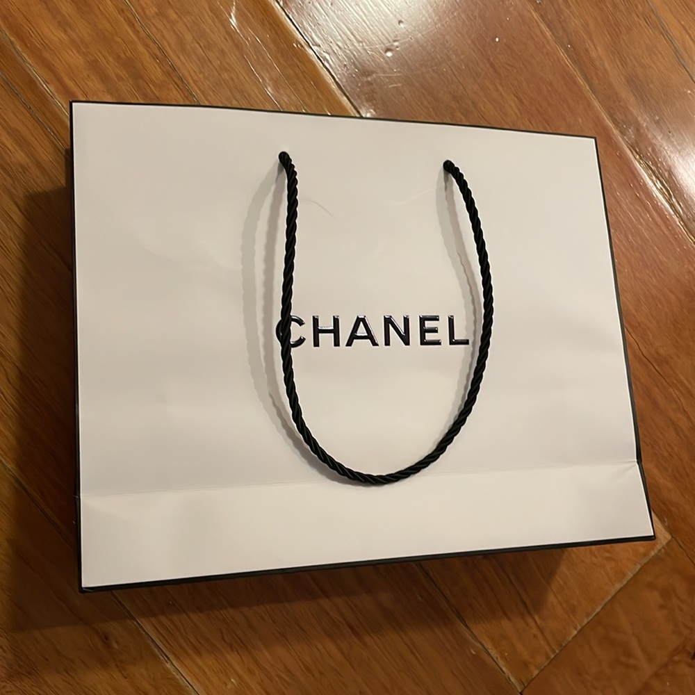 Chanel beauty paper bag